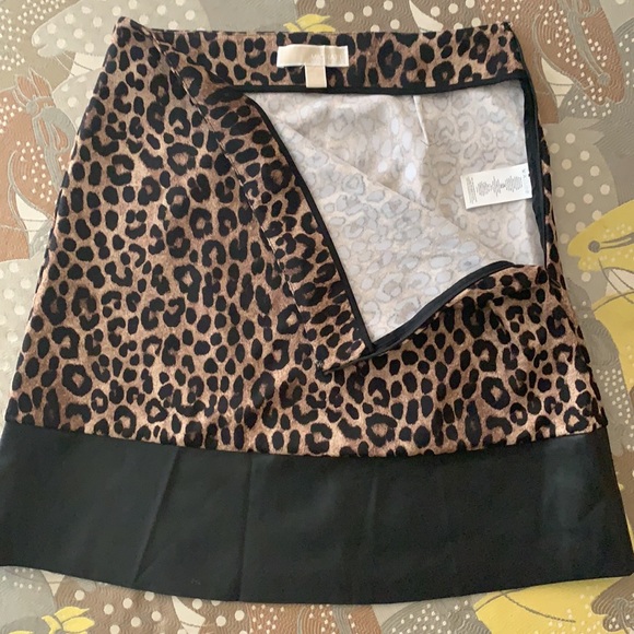 Michael Kors-Leopard Print Skirt-Size Small - Picture 8 of 10